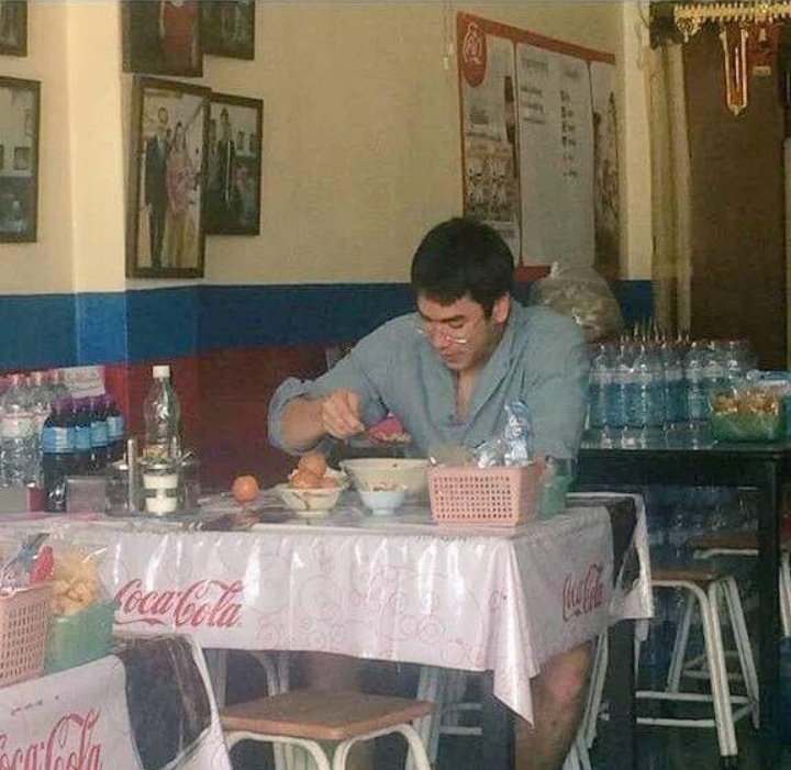 Our humble super star  He eats at any random place he finds delicious food into, he walks casually on streets, eats at 7-11s etc.He lives his life as normal as he can, never letting the superstar status get into his head  #ณเดชน์  #nadech  #kugimiyas