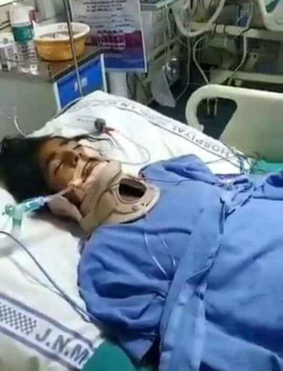 athletes_sumit's tweet photo. #JusticeForManishaValmiki 
A 19-year-old girl was brutally gang-raped like Nirbhaya in UP #Hathras by 4 Rapists. Her tongue was cut off. Her spinal cord and neck were damaged. 

HANG ALL THE RAPISTS NOW!!!

#RIPManishaValmiki
@myogiadityanath 
@Mayawati https://t.co/7wWVDDANMz