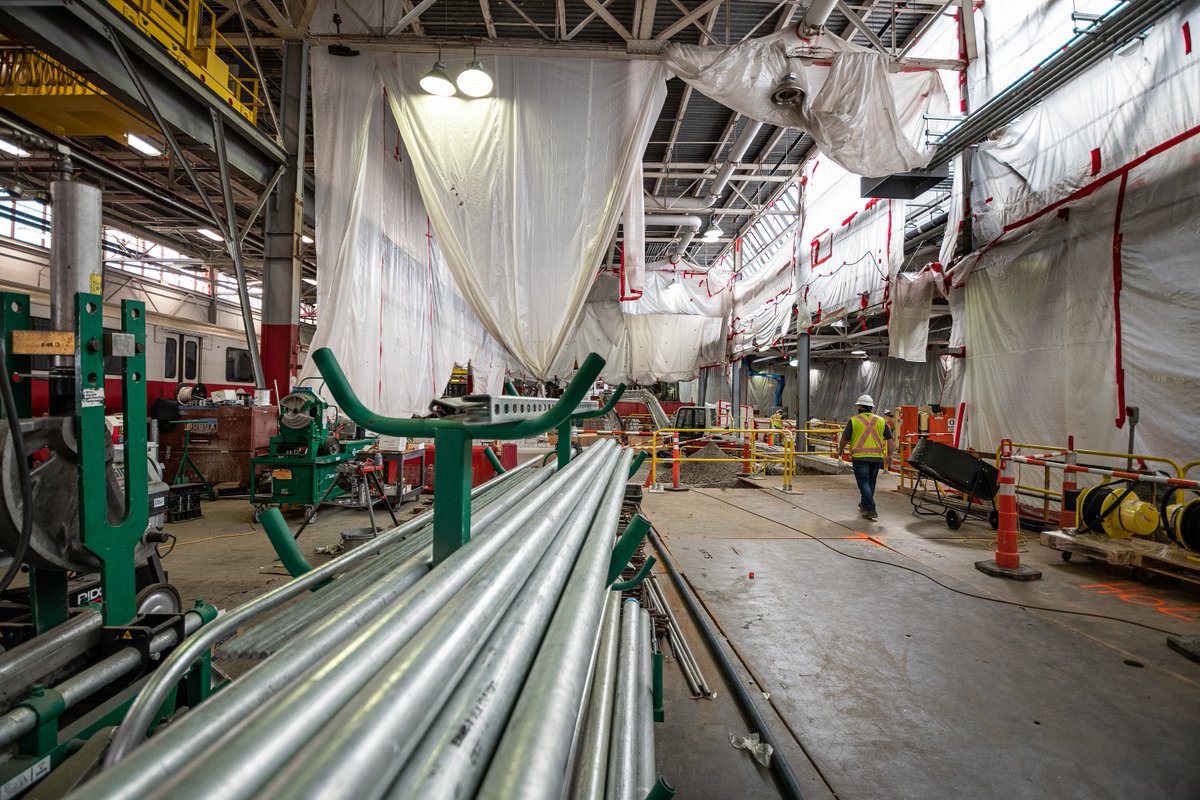 MBTA's tweet photo. Last week, crews continued work behind-the-scenes upgrading the Red Line's Cabot Yard &amp; Maintenance Facility. New train lifts, tracks, signals &amp; diagnostic tools will make it safer &amp; more efficient to support our current &amp; future fleet.

https://t.co/gbwU2CyFtl

#BuildingABetterT https://t.co/HCDn2Sv8JG