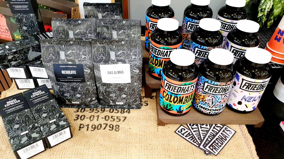 Our Canary Wharf site is now open - showcasing a range of hand brewed chai and speciality coffee! Find us in Canada Place near Waitrose - opposite Chop'd!

#canarywharf #pamban #coffee #london #chai #londoncoffee #friedhats