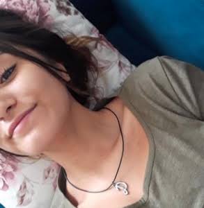 Akıtın başalın suratlarına ohhh👅👅