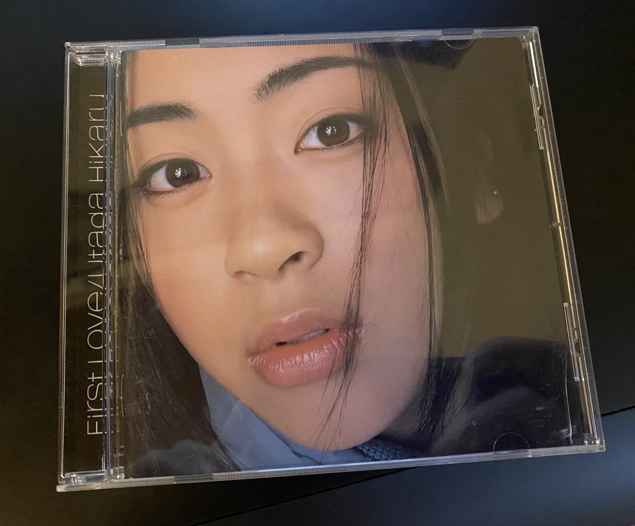 誰でも一度は経験している？宇多田ヒカルのCDケースを開けた結果! 話題の画像プラス