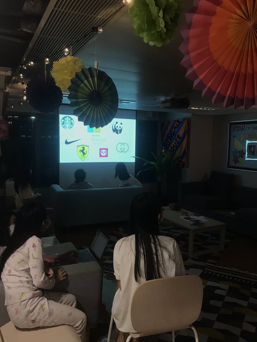 HHKSNightingale's tweet photo. Monday night = Quiz Night. High tension, high reward. Thank you Ms Darke π€ π©π½βπ»π
@HHKSNightingale @Harrow_HK #NightingaleFam #QuizTime #SolvingProblemsCollaboratively #InItToWinIt https://t.co/fFWXd2Fa5Z