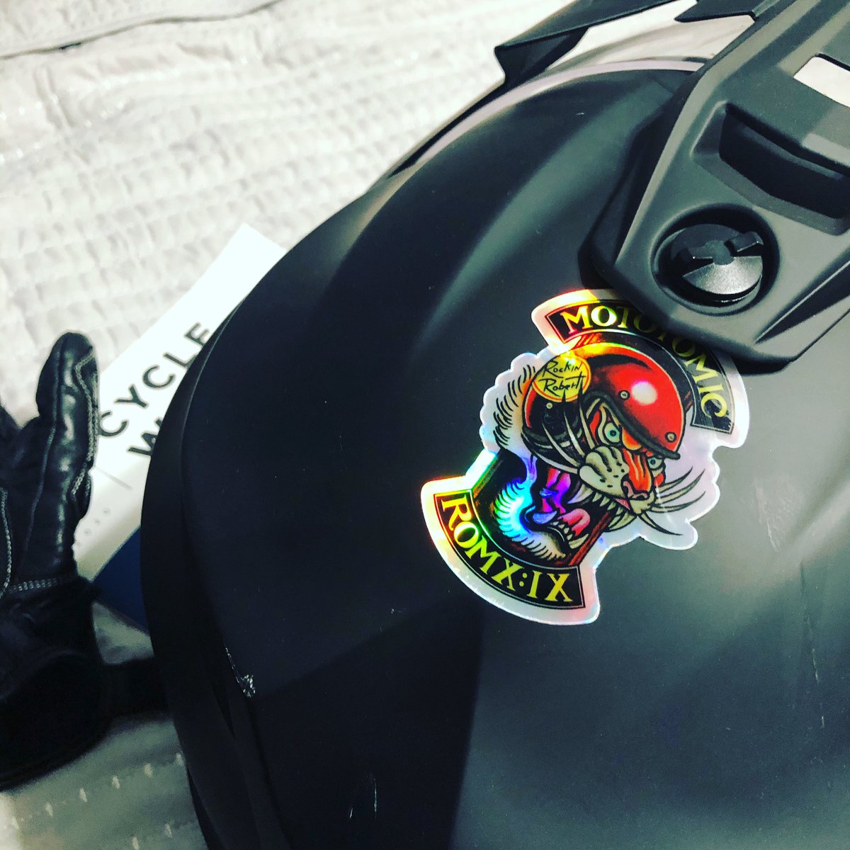 mototomic's tweet photo. Holo Tony getting ready for some communication mods to the helmet.  Have a great day! #holotony #tony #mototomic #mototomic_authentic #Tuesday #bikelife #beseen #badbeard #manuelmontalvo #jocelinsnow #ride #rider #helmet https://t.co/mNtvIb1NDr