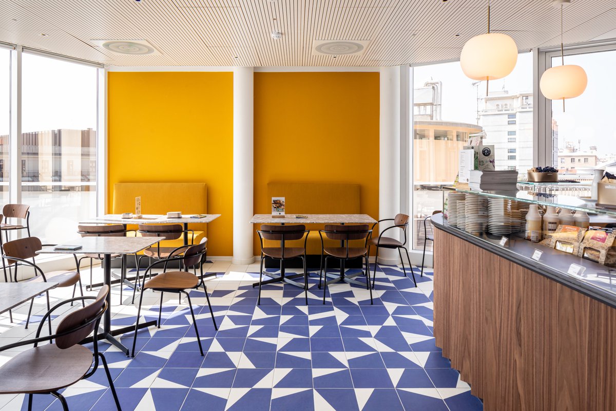 covivio_'s tweet photo. 📣 Opening of our first @wellioprowork spot in Milan! 4 700 m² of living and working space designed to offer an innovative #work experience to professionals looking for flexibility and services in the heart of the city 👉 https://t.co/PDVjBz9LlD #Proworking #RealEstate https://t.co/Aj8EzF0Qs1