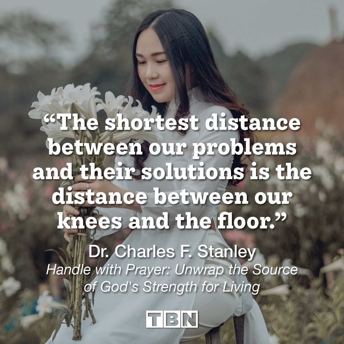 “The shortest distance between our problems and their solutions is the distance between our knees and the floor.” - Dr. Charles F. Stanley
#QOTD #quoteoftheday https://t.co/CpMrIYV4Sg