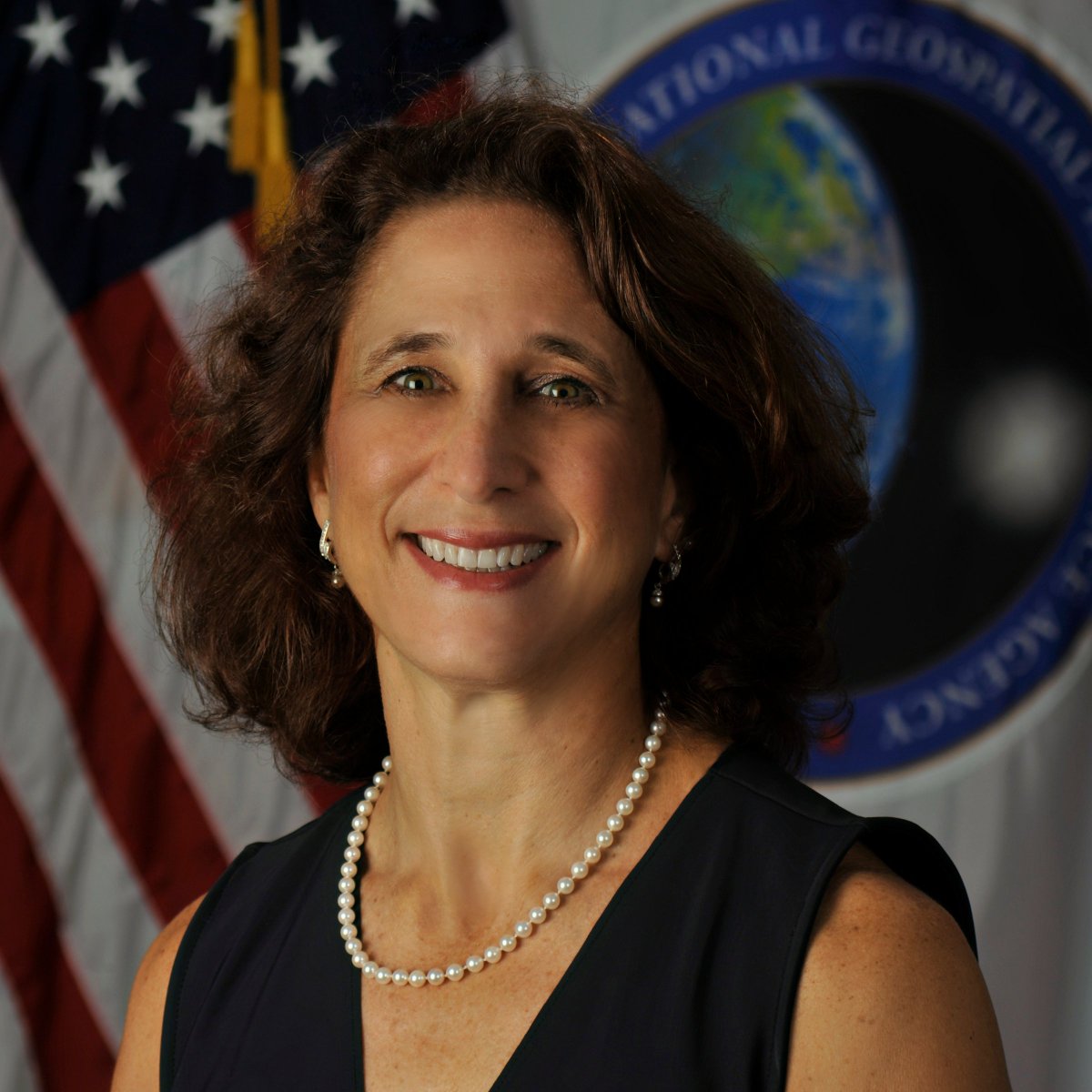 USGIF's tweet photo. Right now, in the Sessions area of the #GEOINTegration Summit, USGIF is presenting Susan Kalweit of @NGA_GEOINT with the Distinguished Years of Service Award. Congratulations! https://t.co/NdiJkoDzAk