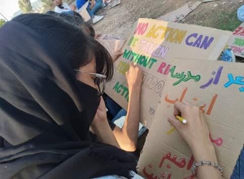 parwana_amiri's tweet photo. Around 20 positive cases are recognized in #ritsonacamp , authorities are closing eyes and education will be the last point , they will pay attention to it .
But , we are still fighting for our education right .
We are getting hidden under #COVID19
#stop_destroying_our_future https://t.co/0qrm7U6eJY