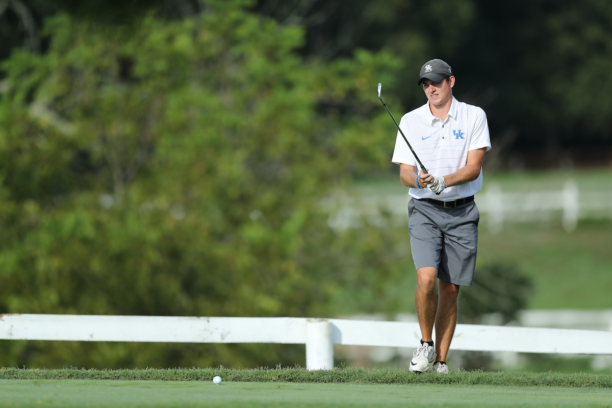 UKmensgolf's tweet photo. ℤ𝕒𝕔𝕙 ℕ𝕠𝕣𝕣𝕚𝕤 (@ZachZnorris)

📍 McKee, Ky.
⛳️ Low collegiate round: 70
📘 All-America Scholar
🏌 Two career top-20 finishes
💪 Career-low 73.92 stroke average in 2019-20

#B4B x #GoBigBlue 😼🏌 https://t.co/lYiIDkrtEH