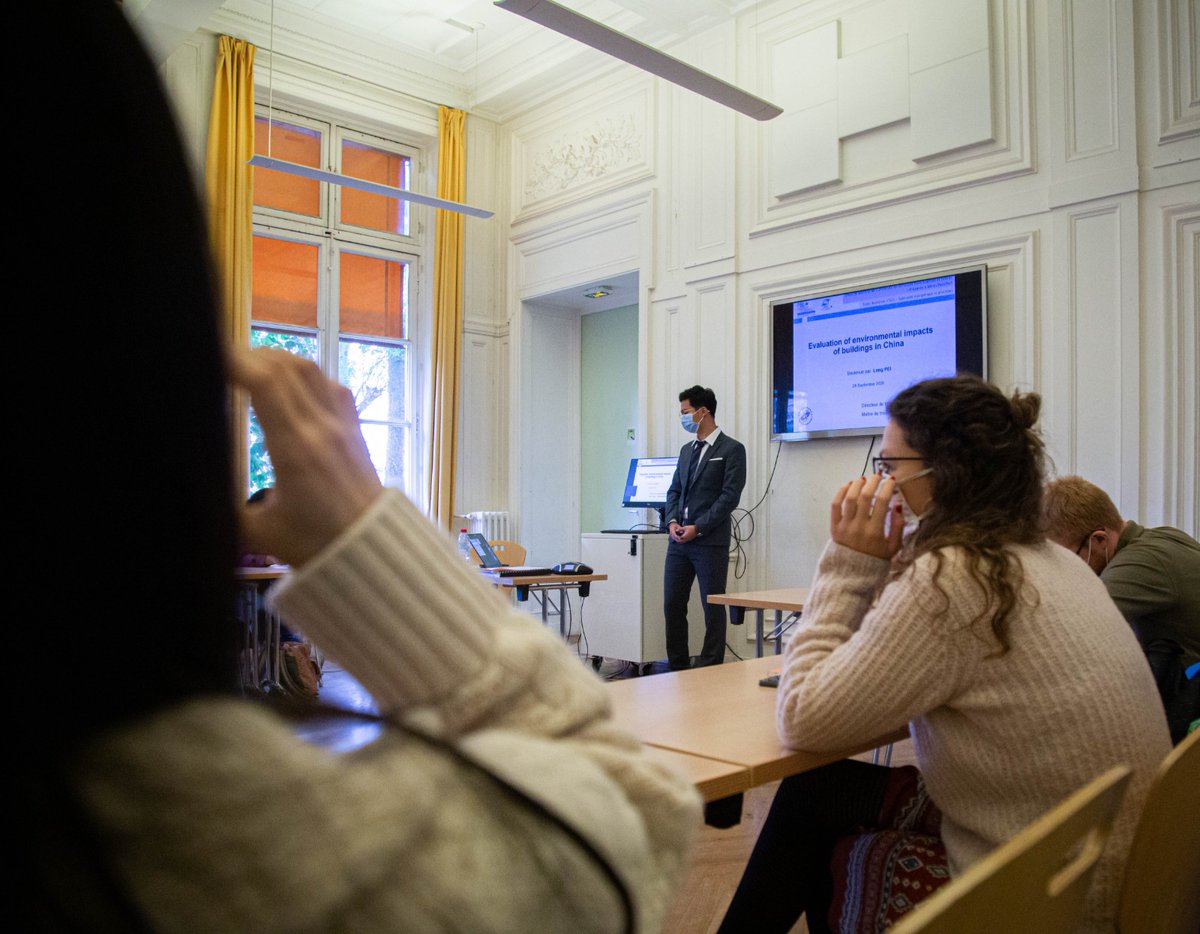 Mines_Paris's tweet photo. 👨‍🎓En direct de la passionnante soutenance de thèse de Long PEI, doctorant au centre CES : Évaluation des impacts environnementaux des bâtiments en Chine : https://t.co/iV4fhMkkIt #DocteursPSL #ColDocPSL #DocteursMines https://t.co/eyvv2aGNeY