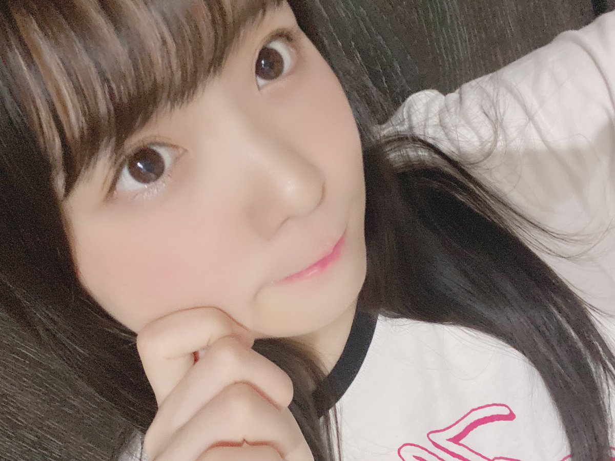 تويتر 浅井裕華 على تويتر 自撮りするときほっぺツネリがち T Co Uu2sddrbp7