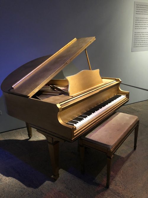 A couple years back I went with my nephew and his friends to the Play It Loud exhibit at the Met. Right at the entrance was Jerry Lee Lewis' gold piano. He has this in his home. Because of course. You're Jerry Lee Lewis.