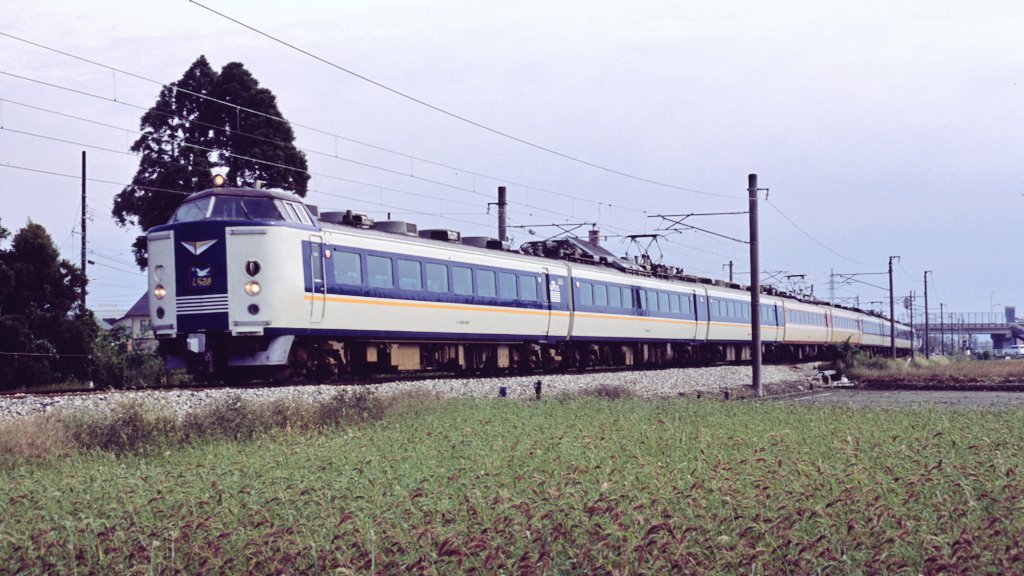 特急しらさぎ #485系 #混色 #レア組成 Y04編成に特急色モハユニット