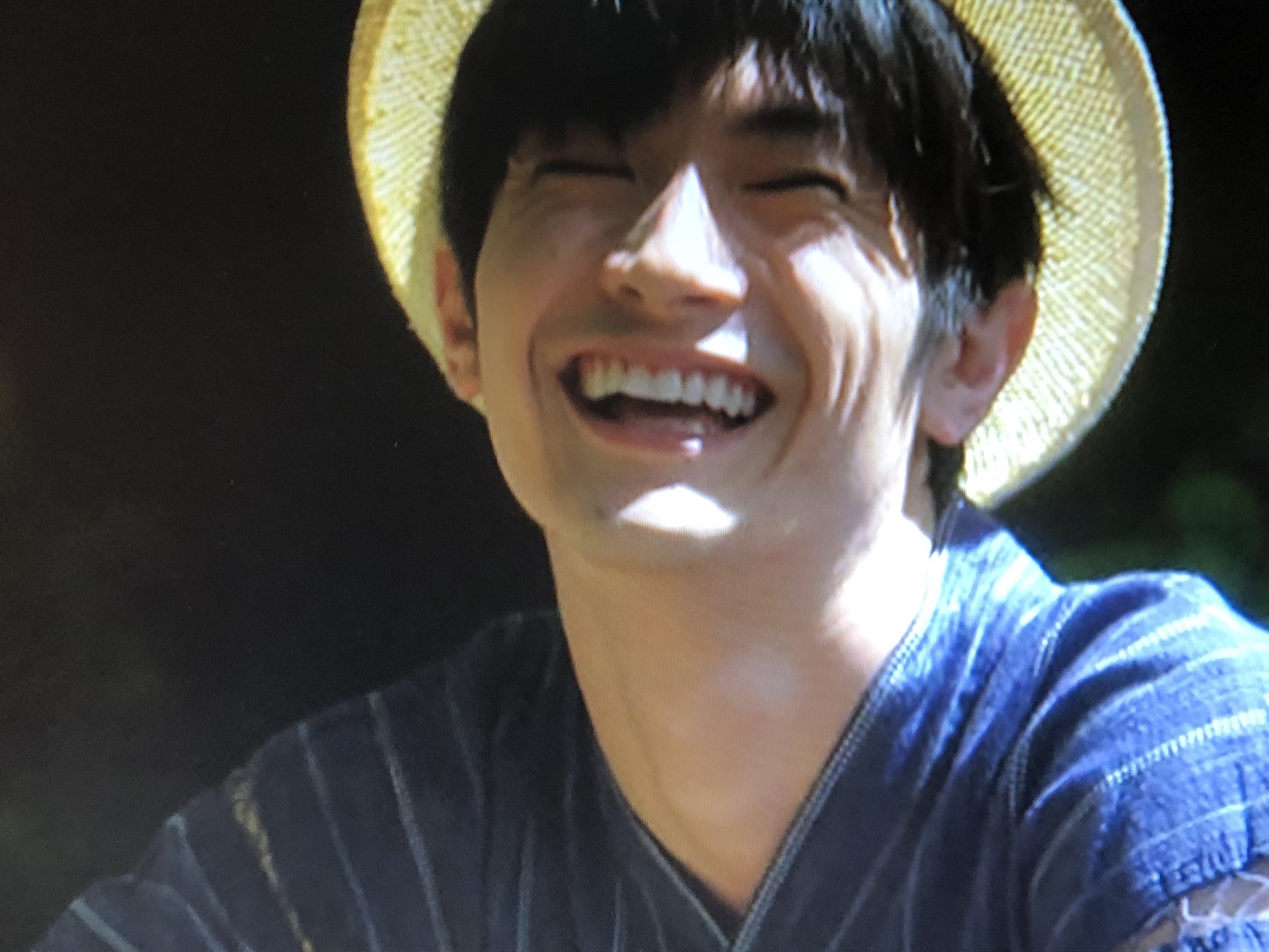 Mina カネ恋 今日で３話目 また 三浦春馬さんの笑顔が 見れて 本当に嬉しいです 来週が最後なんて とても 寂しいが この笑顔が見れて 幸せです ありがとうございます 大好きです カネ恋 三浦春馬 T Co Sxzf6mg7vp Twitter
