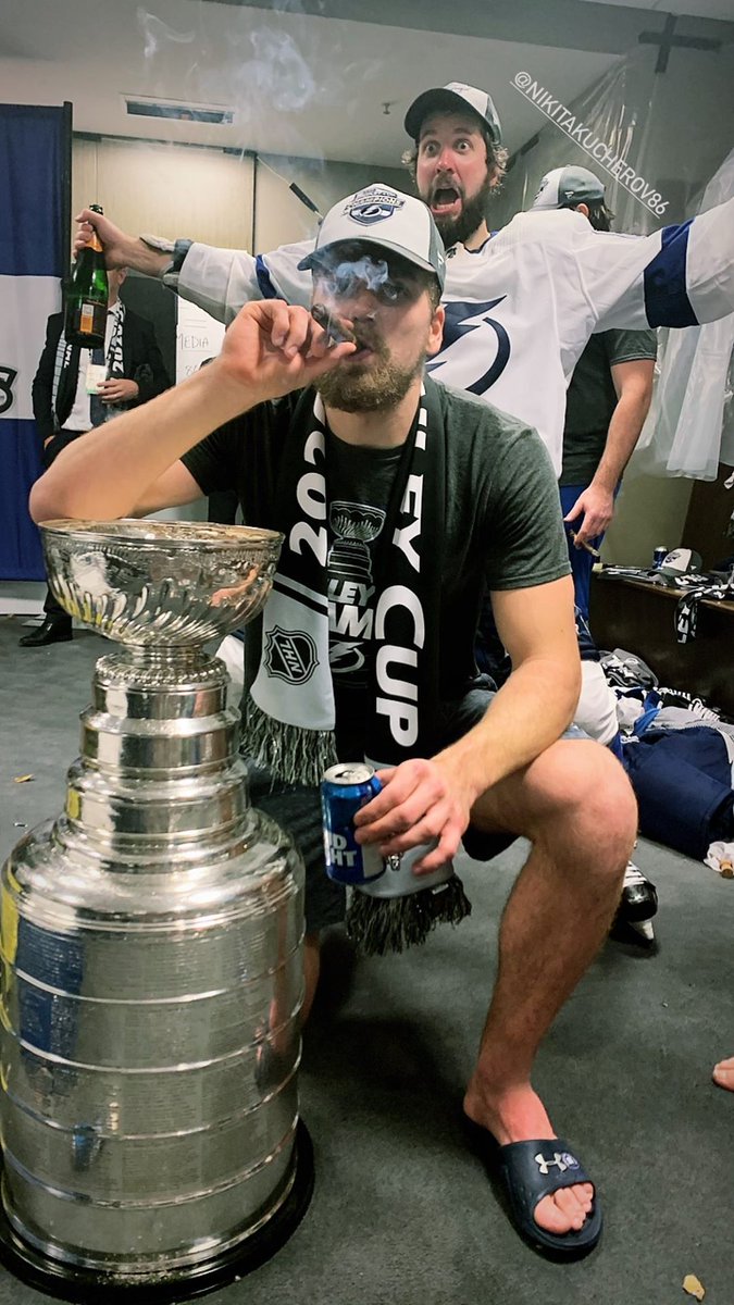 NHL Hubs Life tweet media