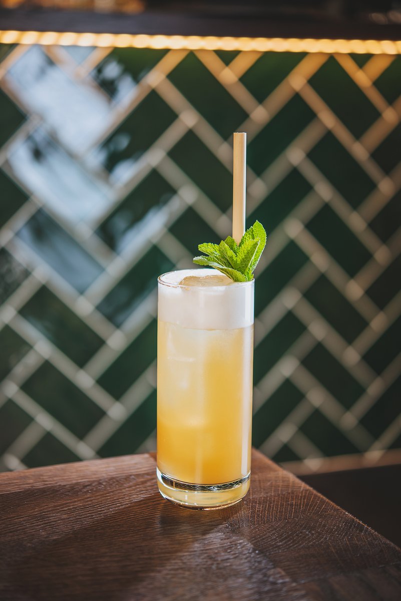 Candy Bar & Diner tweet media