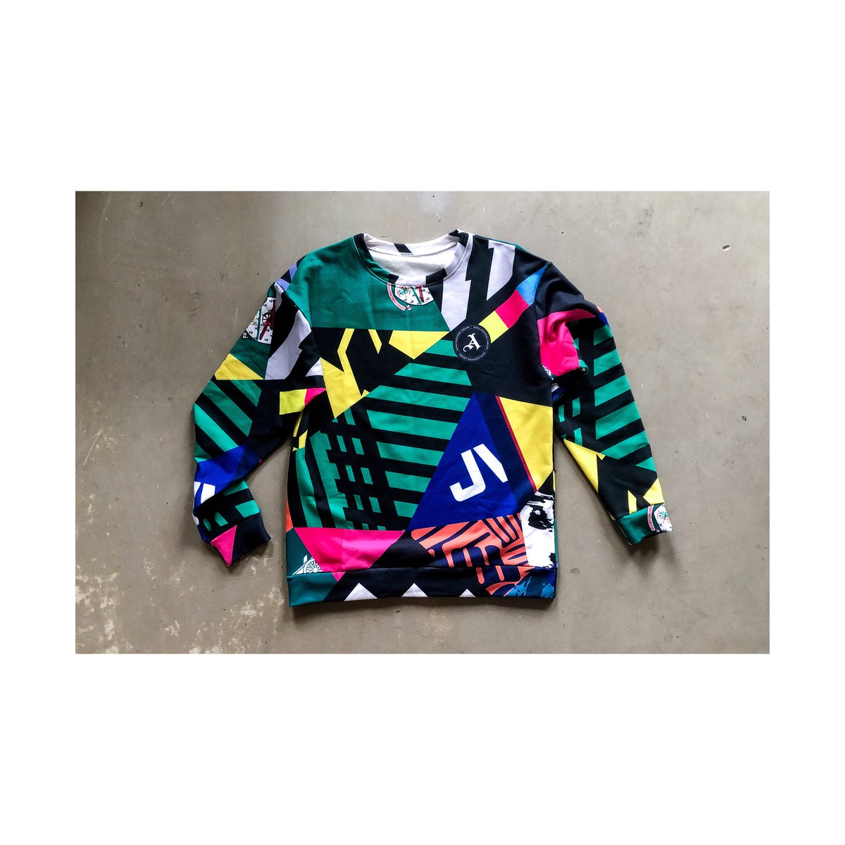 jordanweeb's tweet photo. The GK Union Sweatshirt.
Headed to the homie @oeste today. βπ΄βͺοΈ
https://t.co/PJtTcclOKM
#GunnerClub https://t.co/zt5iVh9NHT