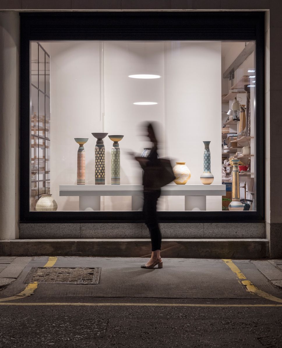 Studio Pottery London by FLINT Design Studio - discover the project here: ow.ly/asas50BE0vh #enkimaguk