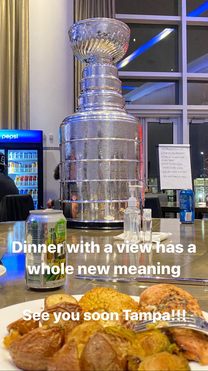 NHL Hubs Life tweet media