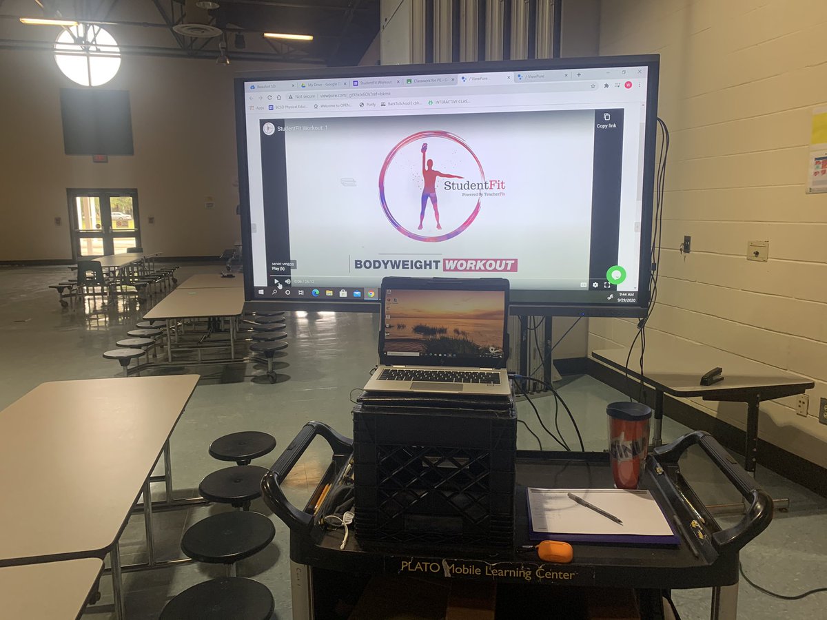 rsteachwithlove's tweet photo. At @wbetigersharks practicing my set up for when I have a hybrid class in person and virtual. The students are loving the StudentFit Workout 1 on YouTube from @TeacherFit_   #virtuallearning #bcsdstrong #sharklife #virtualPE #PhysEd https://t.co/KHJU7AnHtB