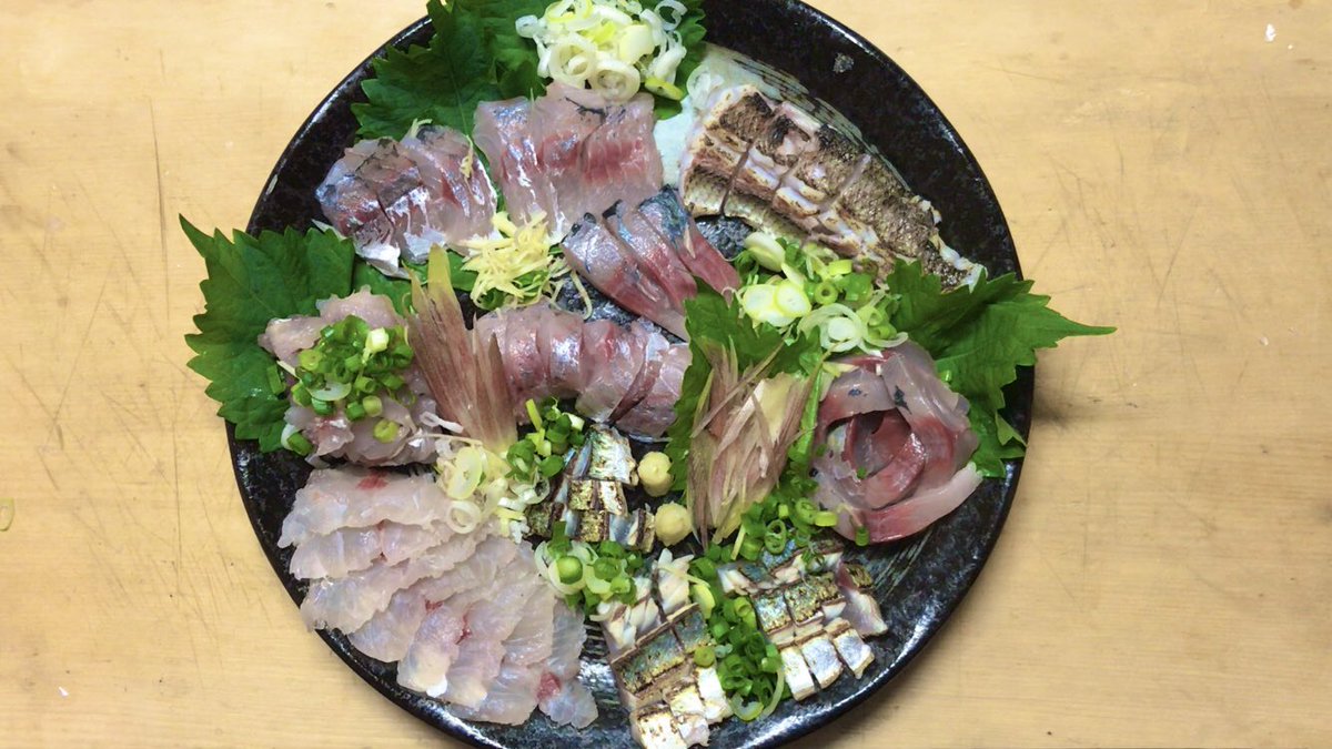 はやと はやとちゃんねる アジとサバとカマスの盛り合わせ サバとカマスは炙りも アジ サバ 鯵 鯖 釣り つり幸 カマス バラクーダ 料理 ホンカマス アカカマス 刺身