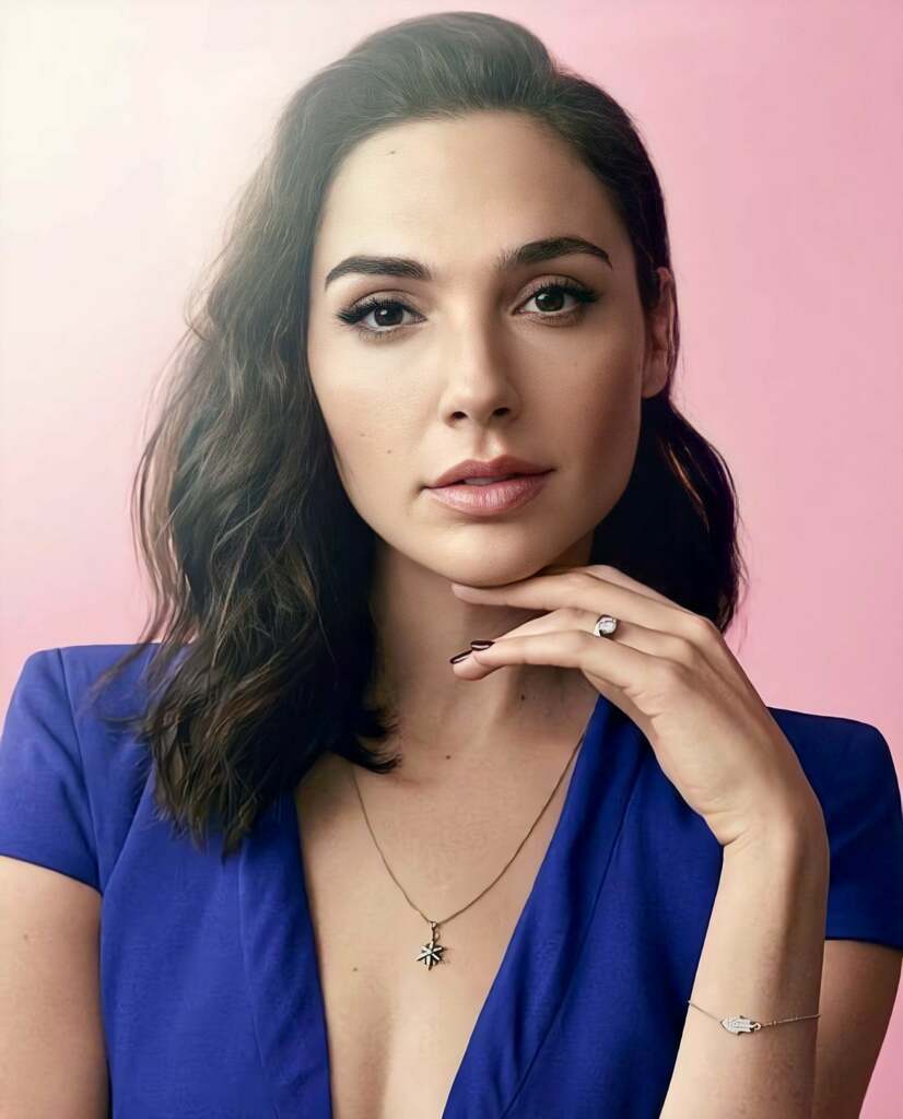 Gal Gadot via <a href="/gotdus/">Girl Of The Day</a>. Follow us for more! #girloftheday #celebrity #sexy
