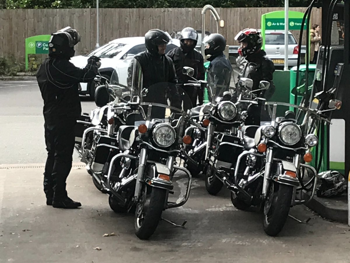 americanmcexp's tweet photo. There's a lot of rolling countryside, views &amp; fresh air but sometimes petrol is needed!  

1 more #SouthDowns route this week then we're heading north to the #PeakDistrict. Can't wait to see how Autumn has developed while we've been away. 🍂🍃

Join us! 👇🏼
https://t.co/NENUFOEbPG https://t.co/QAneZ5ZXJh
