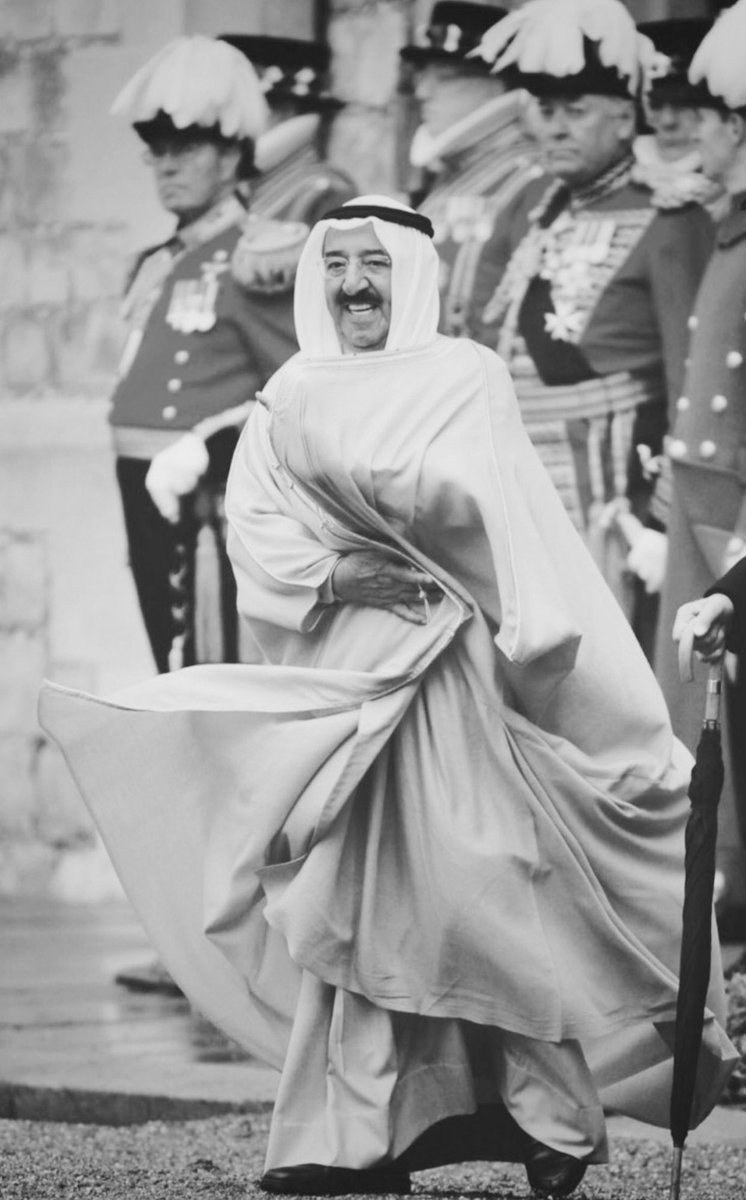 انا لله وانا اليه راجعون 
اللهم ارحمه و اغفرله 
اللهم إنه في ودائعك 
اللهم إنه أحسن إلينا فـ أحسن إليه
اللهم أبدله داراً خير من داره
وأهلاً خير من أهله

 #الشيخ_صباح_الاحمد_الصباح