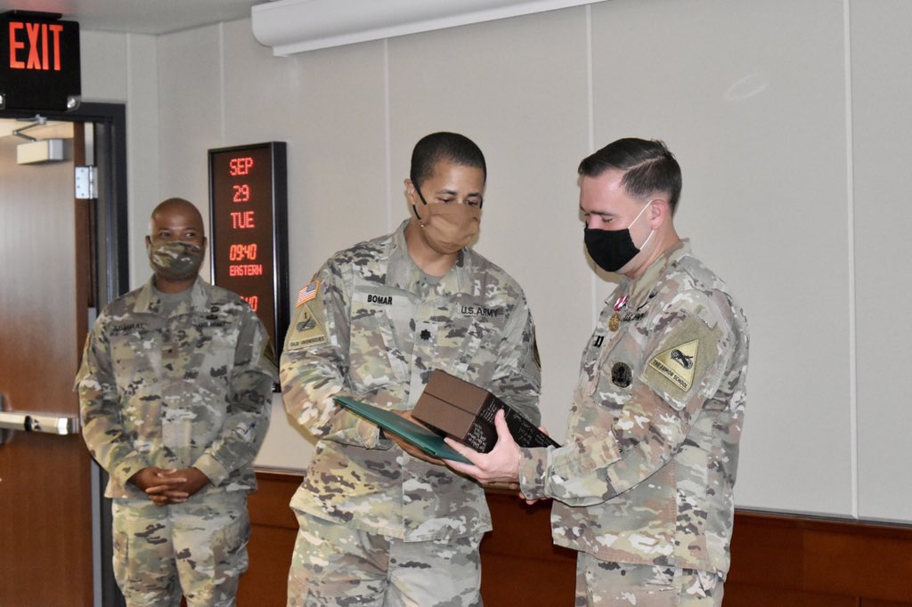 Today, we bid farewell to two great staff officers whose commitment to service led to great success. Thank you gentlemen and good luck in your future endeavors! @TradocDCG @usarec  #Treatemrough