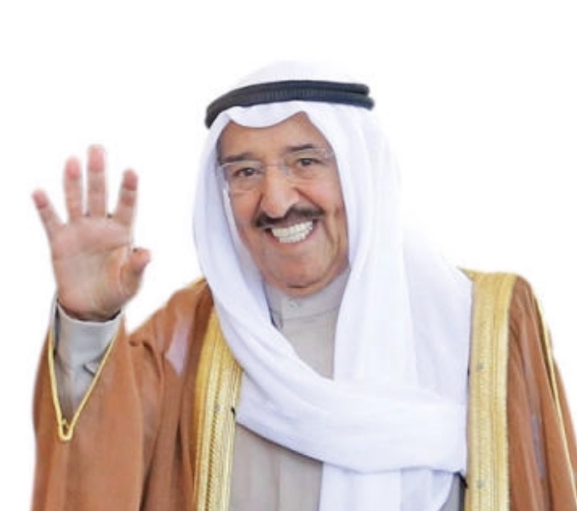 وداعا...
لابتسامة عمرها قرن من الزمان...
كانت تتسلل إلى قلوبنا دون استأذان..
*(فوداعة الله)*