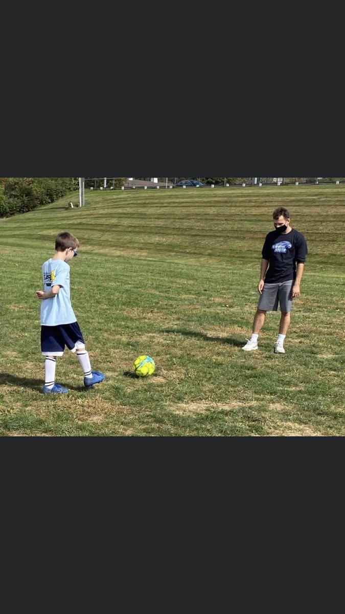 zackfenn's tweet photo. Happy to help my community. Thanks officer Desena for giving me the opportunity to help out with these amazing kids. https://t.co/h7wMpPDQBO