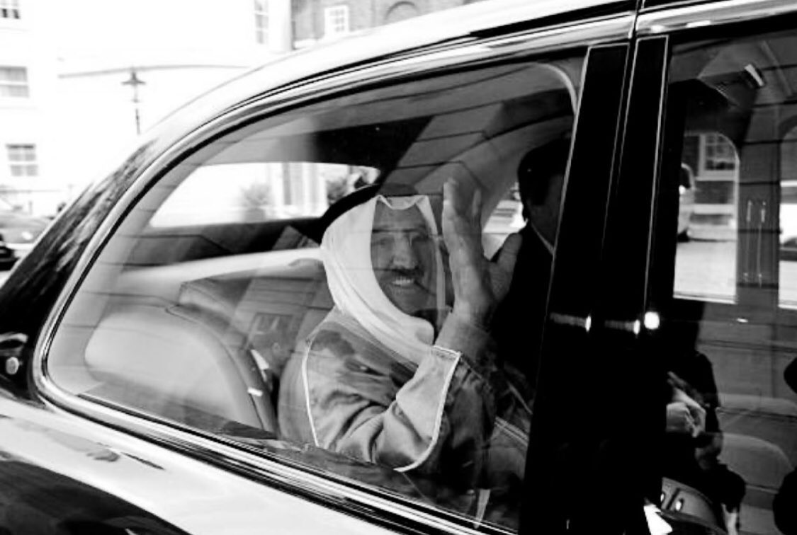 M__RAUL's tweet photo. ان لله وان اليه راجعون.
اللهم أبدله داراً خيراً من داره وأهلاً خيراً من أهله إلى جنّات الخلد 

#الشيخ_صباح_الأحمد_الصباح https://t.co/xgNbYdkXCj
