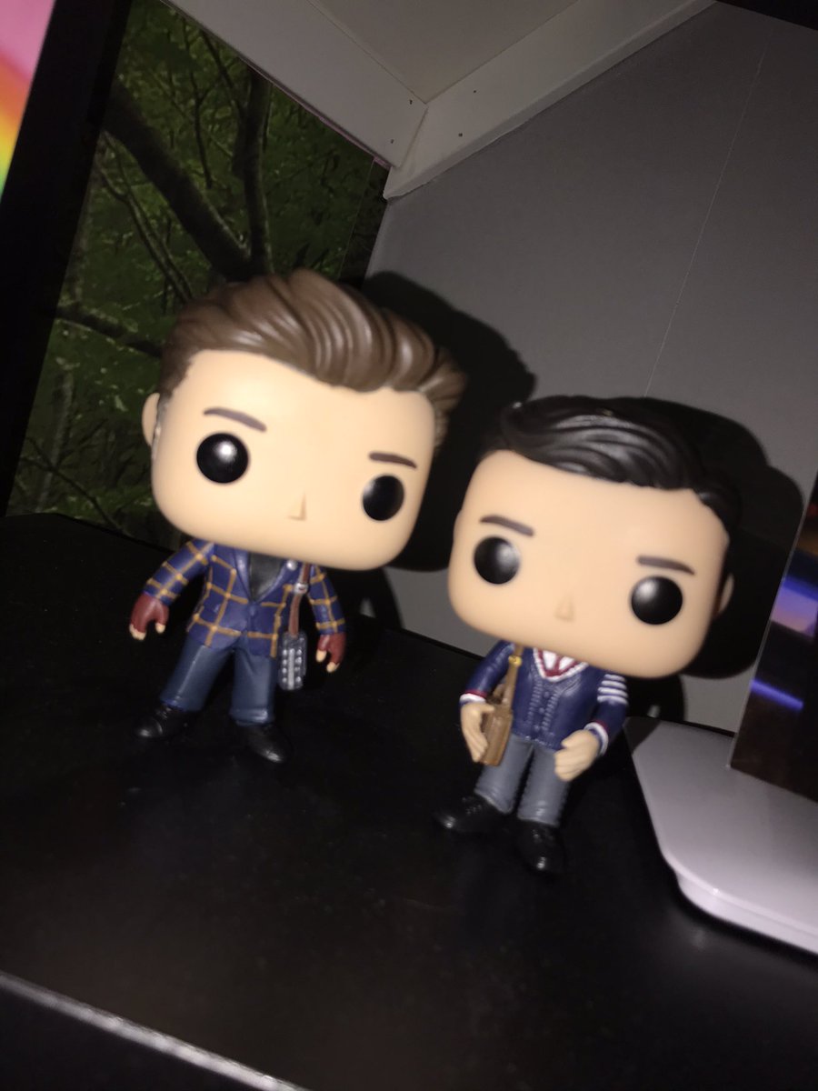 catrasimplolz's tweet photo. as a gleek this is very big thing for me and i cannot believe this, my kurt and blaine funkos finally arrived , i love them so much i’m so happy🥳♥️
thank you sm @haventhornfalls https://t.co/WUKEEp9ja9