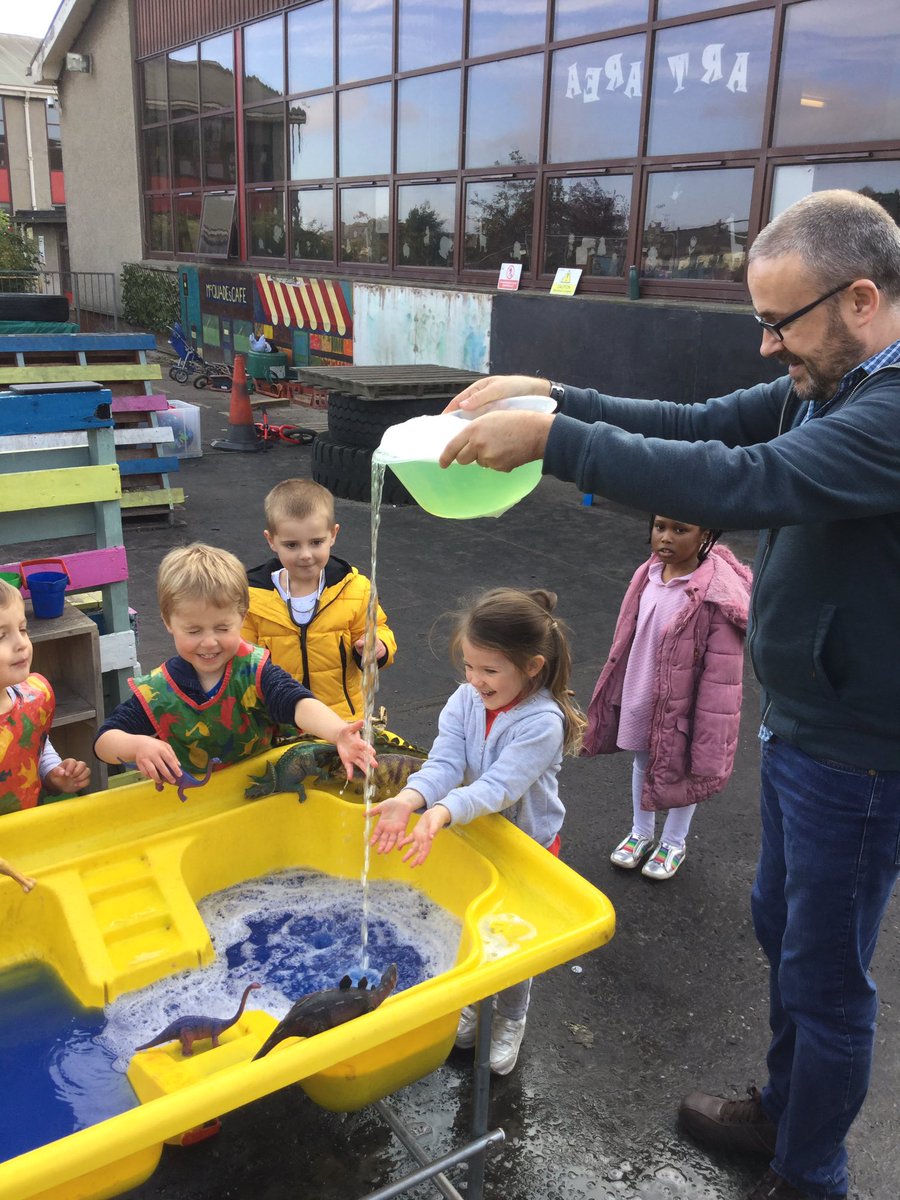 SFX_Nursery's tweet photo. Some of our Nursery family thought carefully and responded to materials to create their wee ideas of a hot tub.They asked  questions to discover new things. “It’s nothing without joy, their faces say it all. “Can 7 big dinosaurs fit in? #ArtyMaths #EarlyMaths #MathsWeekScot https://t.co/G5F32qjvpa