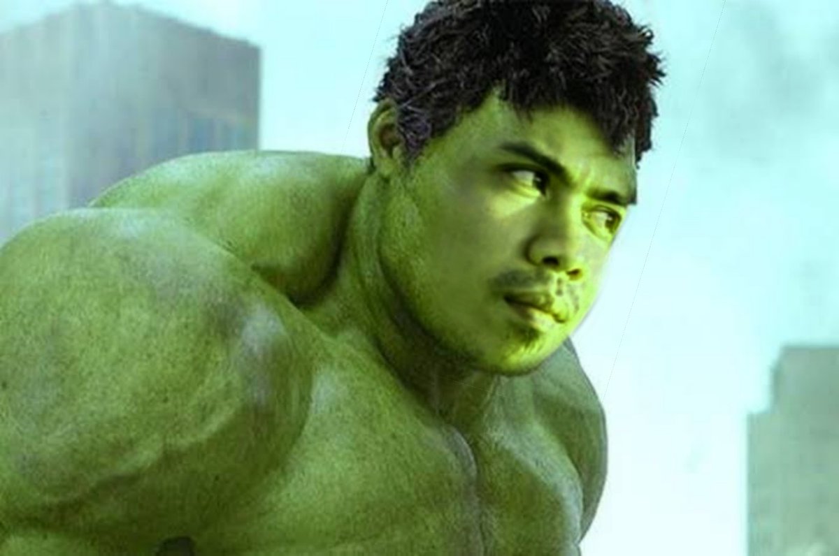ini ekspresi hulk ketika lihat sohib nya ironman dagang jualan odading..😁
#ironmanodading
