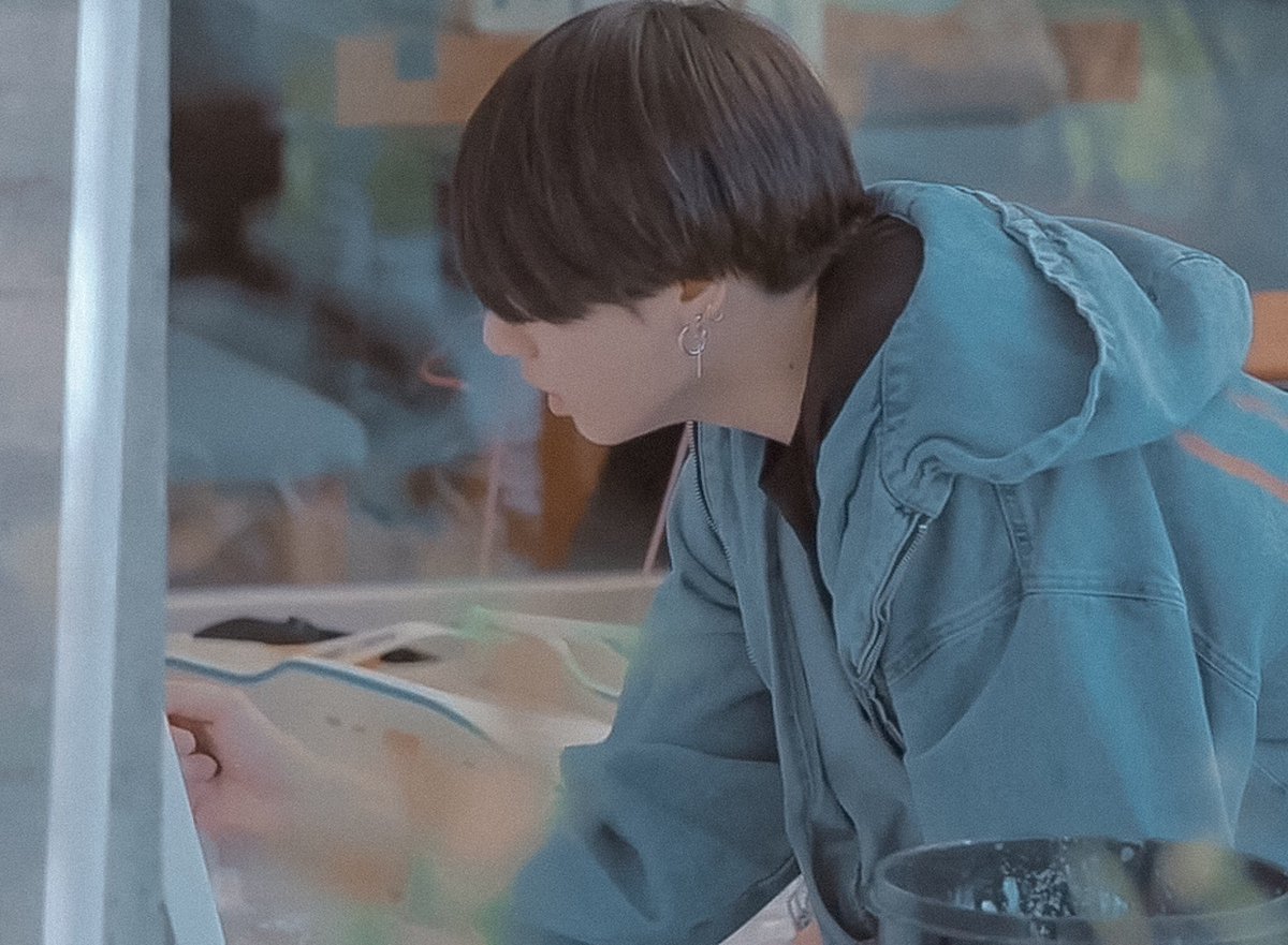 tiny artist 👨‍🎨🍃