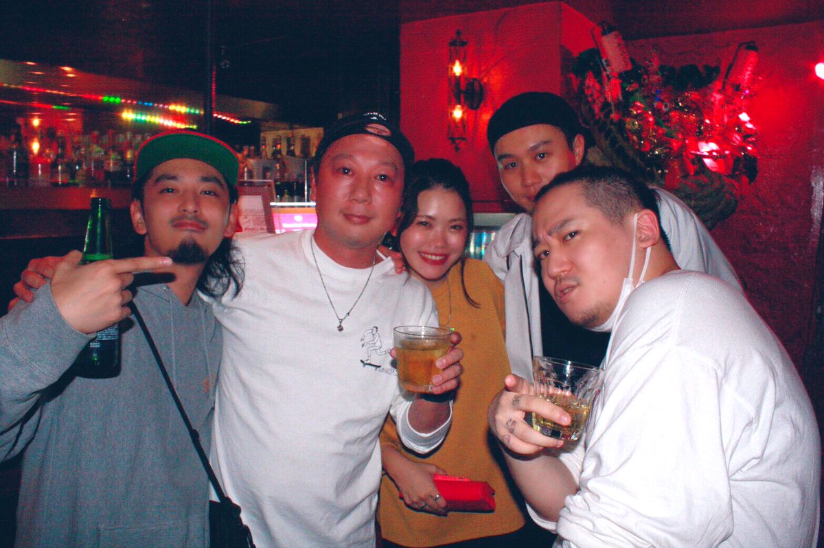 mei_xoxo32's tweet photo. #SwingOut
BAMBOOのひろみさんや、Kanariaのハイビさん、ESLOBの龕神さん、Syamuちゃんも駆けつけてくれたよー☺️☺️💘 https://t.co/qMu4jW1A9x