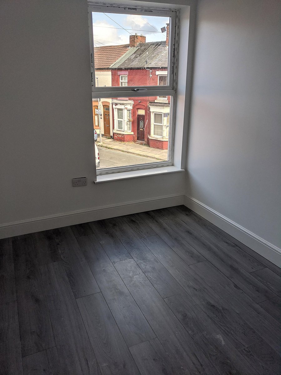 LocalSolutions_'s tweet photo. Great to see that scaffolding is down on our Webster Rd project – creating semi-independent accommodation for young people – thanks to investment from @LandAid https://t.co/Sl0ubi4h0j