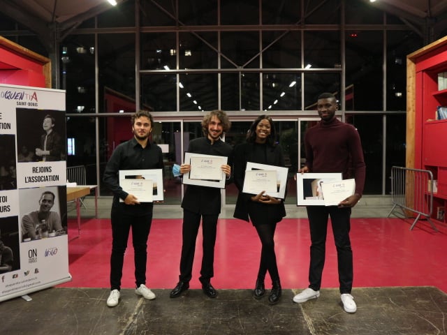Eloquentia France (@eloquentiafr) on Twitter photo ✨ Un grand bravo à Dominique Barile lauréate de Eloquentia Saint-Denis qu'elle représentera lors de la prochaine demi finale Internationale ! ✨
Merci à toute l'équipe pour cette belle organisation ! <a href="/EloquentiaSD/">Eloquentia St-Denis</a> #OnPrendLaParole #Eloquentia2020 #Concours #SaintDenis ✨ Un grand bravo à Dominique Barile lauréate de Eloquentia Saint-Denis qu'elle représentera lors de la prochaine demi finale Internationale ! ✨
Merci à toute l'équipe pour cette belle organisation ! <a href="/EloquentiaSD/">Eloquentia St-Denis</a> #OnPrendLaParole #Eloquentia2020 #Concours #SaintDenis