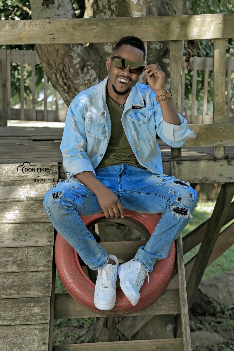 HenryMwanje4's tweet photo. Bamukuza agonda agonda ๐๐๐
@donfikie_shotstukuba
#agonda
#FirstGradeMusic
#mmmagency
Link in bio ๐๐
https://t.co/0Xz5Am5BNP https://t.co/0Oa7vYp1AT