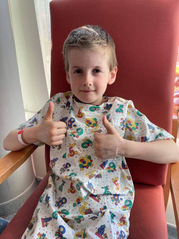 Cgelly76's tweet image. Just to let Olivers @LFC mates know,he went into hospital for a routine,day case operation this morning, it turned into a 5 hour operation on the base of his spine.He's currently in HDU. I promised id definitely let 'his mate' @Carra23 know. I can't even visit him for a hug.😪