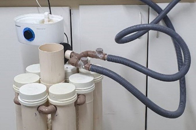 correio's tweet image. Covid-19: universitários criam aparelho que elimina o vírus do ar
bit.ly/3n6m8J0