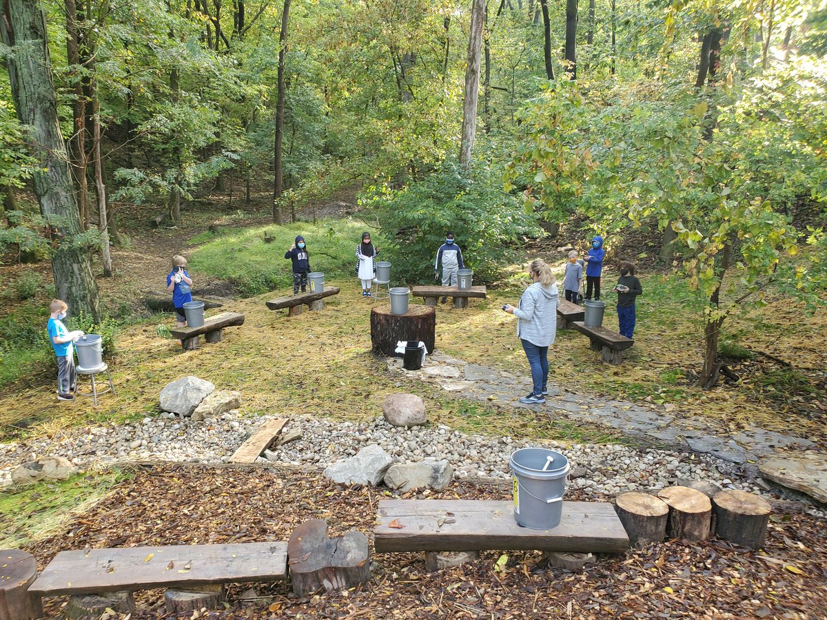 ColonialHillsES's tweet photo. Our Cougars are back at school and loving their time learning outside today! We missed them!#itsworthit https://t.co/6jCjtaaTmS