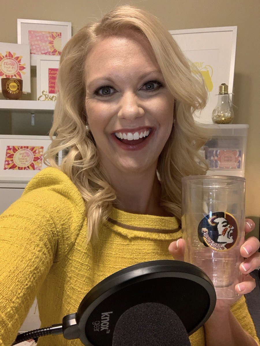 melaniesgriffin's tweet photo. Cheers to recording 4 new podcast episodes, the @BuildOrlando Wellness Webinar, and a @FSUBiz Mentoring Moment. So excited to share these materials as they’re released over the coming weeks. ☀️
#SpreadYourSunshine #ShineItForward #ShineBeyondTheGlassCeiling https://t.co/0z6EwXOgwW