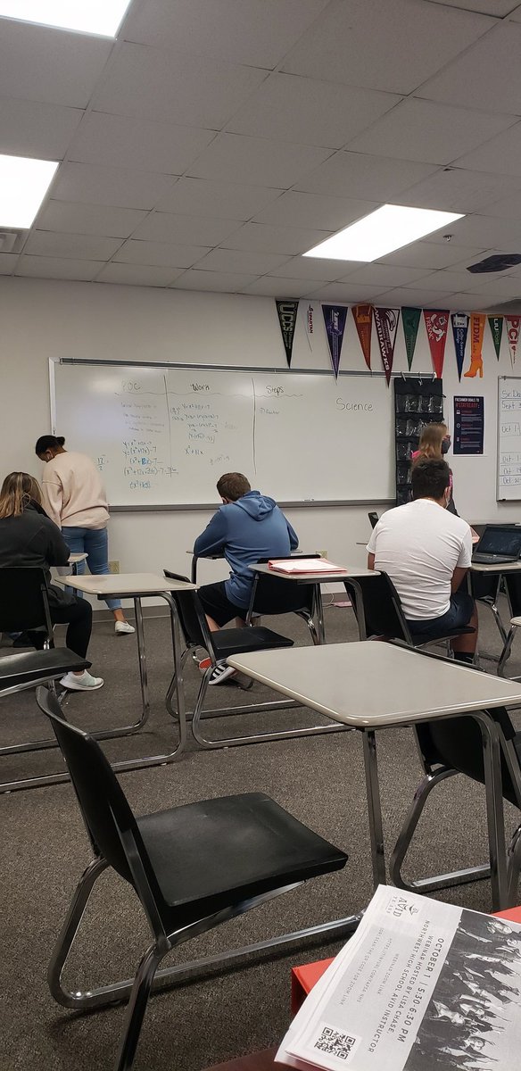 Tutorials with remote learners and Jamboard. Corona can't kill collaboration <a href="/NHSAVID/">NHSAVID</a> 
#RemoteRockStars