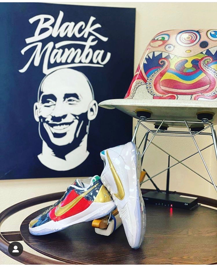 Both available for purchase at @solectionlv #JohnFamousArt #KobeBryant