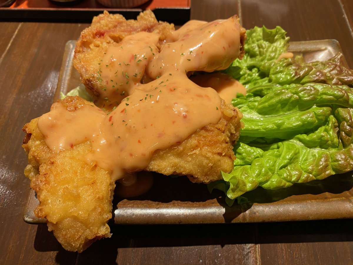 Thankfully, fried food never goes out of season. Karaage fried chicken is always great (with or without sauce), and everything is delicious as tempura (even shiso leaves). Hard to beat a tempura-fried half-boiled egg, though. Still confused how the hell that one works