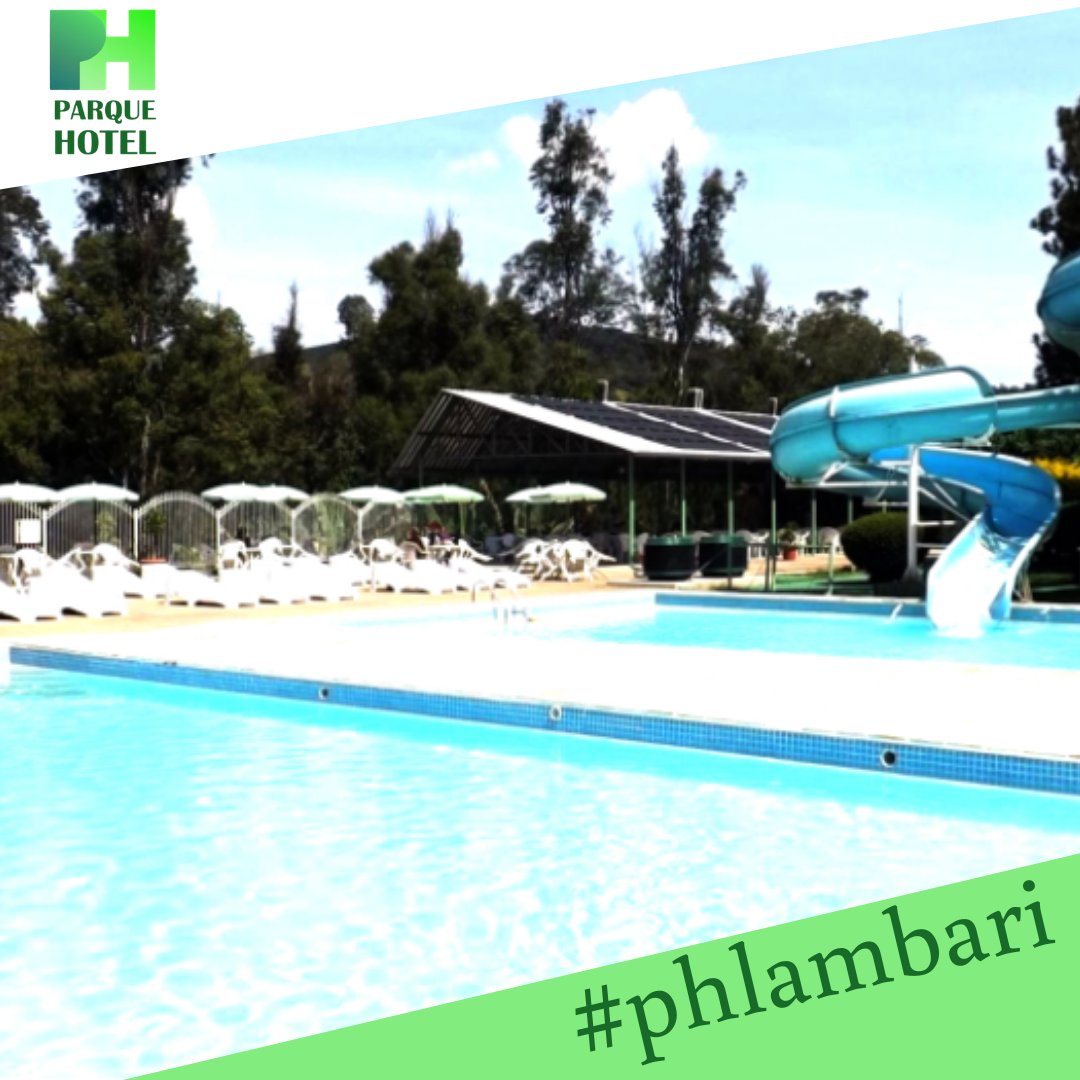 parquehotel's tweet photo. O que você daria para estar nesse lugar AGORA?

#piscina #lazer #lambarimg https://t.co/bOcdTHgjqJ