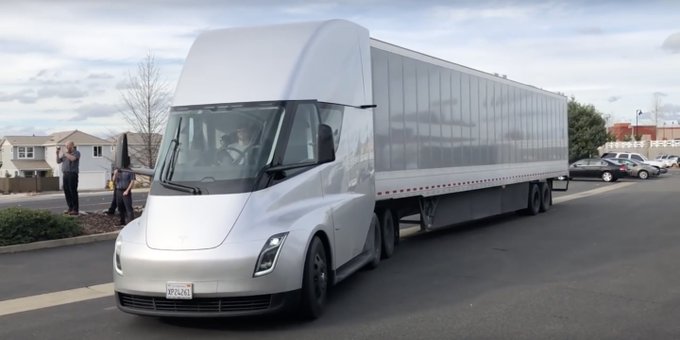 EarthAccounting's tweet image. Tesla (TSLA) secures massive order of Tesla Semi #ElectricTrucks from Walmart electrek.co/2020/09/29/tes… via @FredericLambert #logistsics