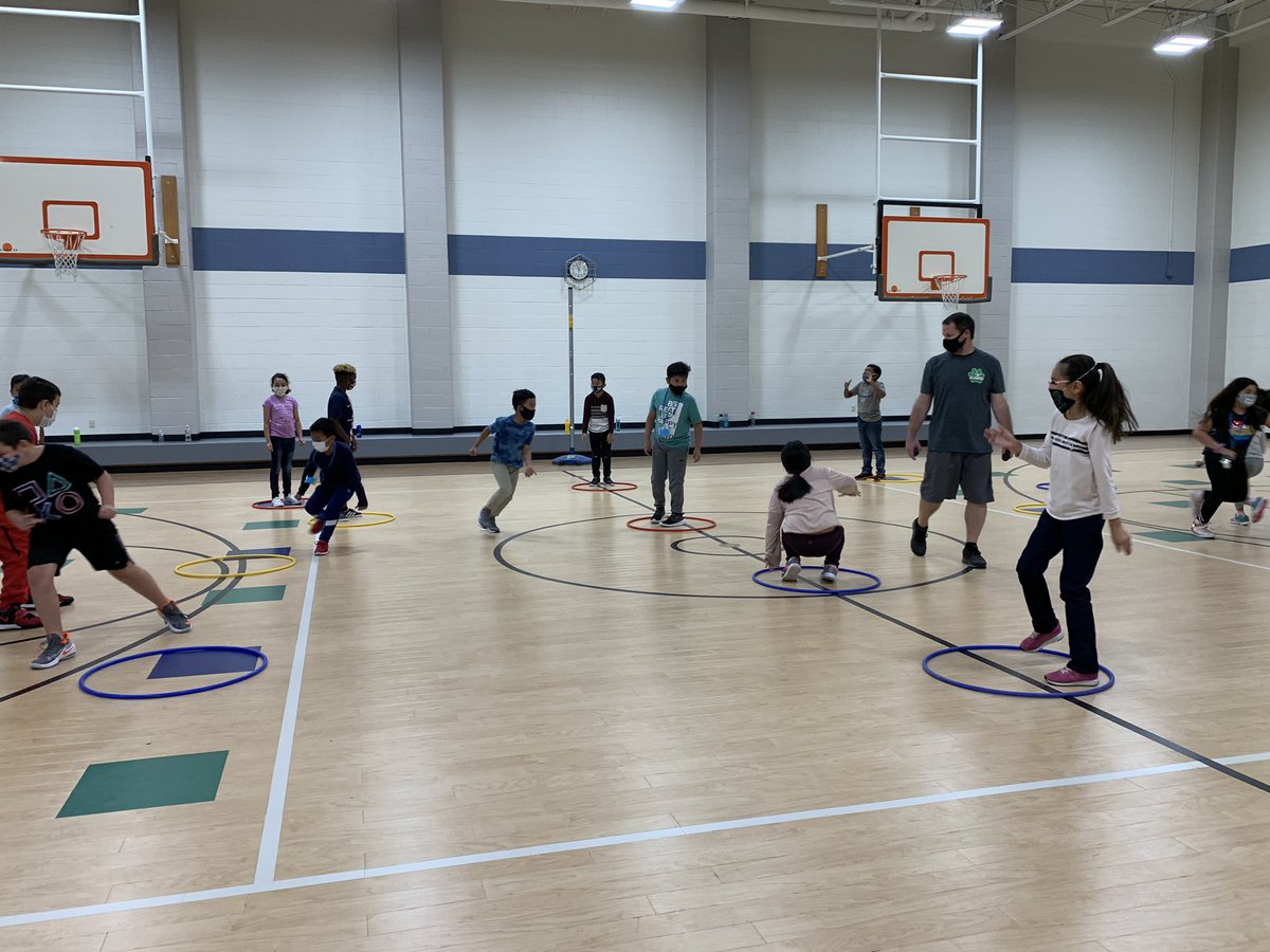 kcody1971's tweet photo. @ParkwayES Who knew that being hawks and sweet birds could be SO much fun... make you think fast on your feet... and get exercise all at the same time? 😁💙💚🐾 https://t.co/G8Jx3uOfr4